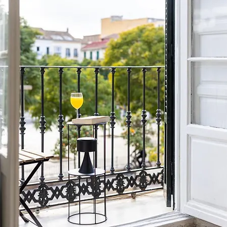 Center Flat Balcony At Picasso's Apartment Malaga